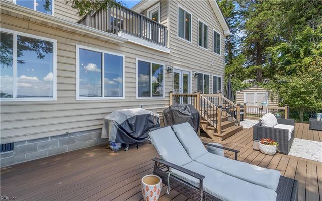 2401 N Shore DR, Smithfield, VA 23430