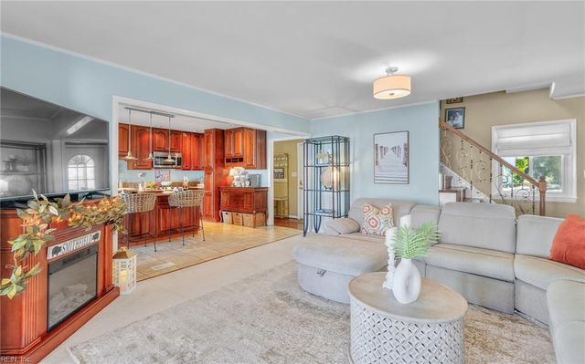 2401 N Shore DR, Smithfield, VA 23430