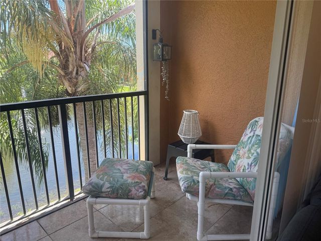 1180 RESERVE WAY 302, Naples, FL 34105