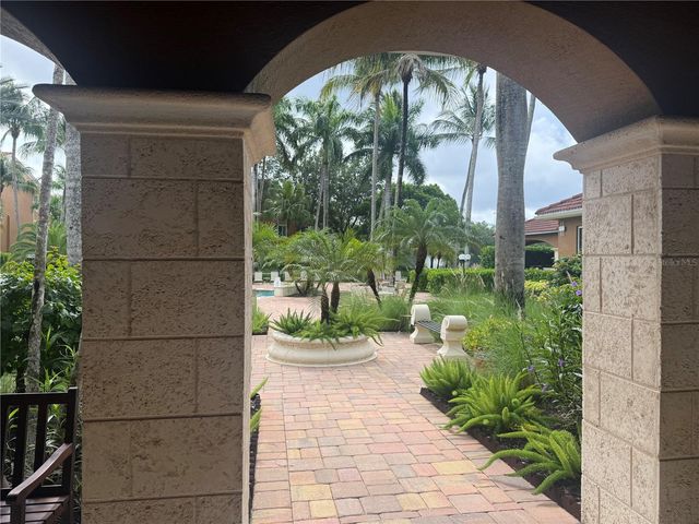 1180 RESERVE WAY 302, Naples, FL 34105