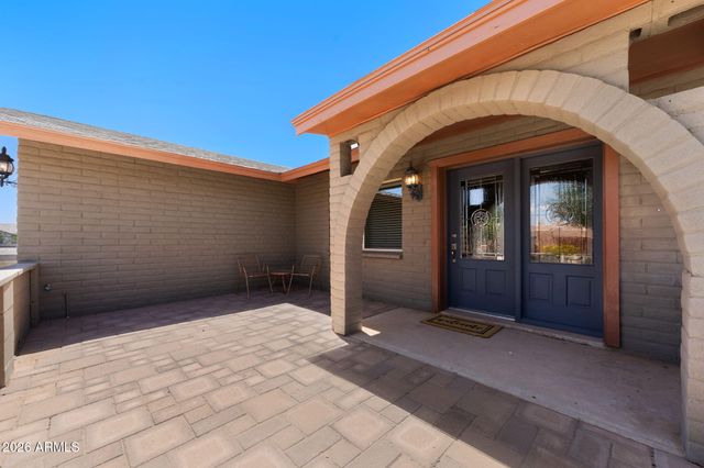 15158 S COUNTRY CLUB Drive, Arizona City, AZ 85123