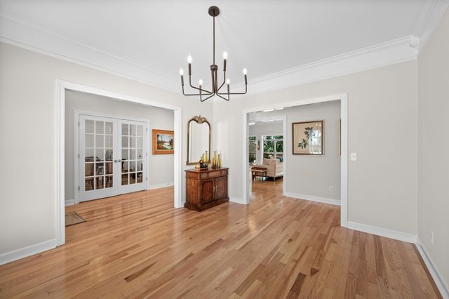 521 Summit Oaks Ct, Nashville, TN 37221