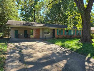 1771 OAKWOOD DR, Memphis, TN 38116