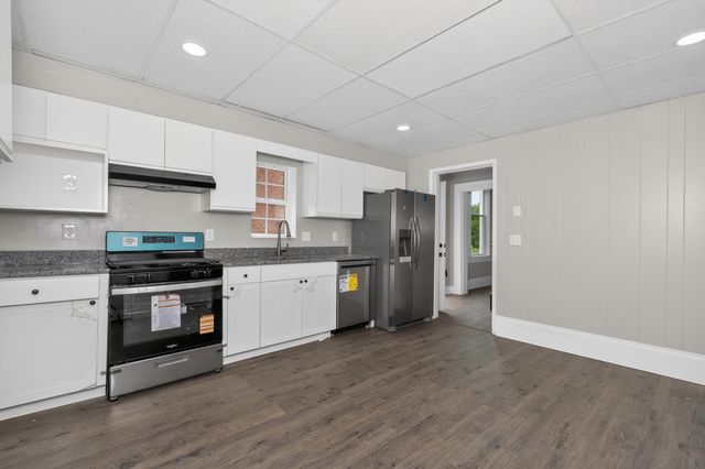 728 W 9th Street, Covington, KY 41011
