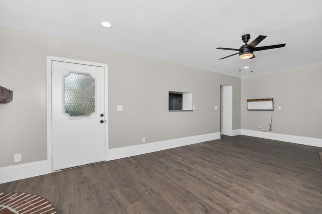 728 W 9th Street, Covington, KY 41011