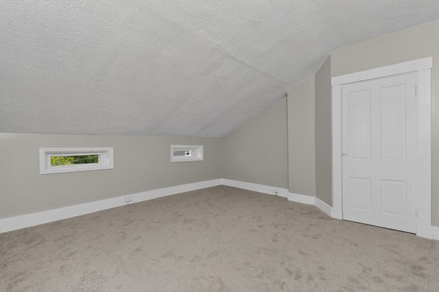 728 W 9th Street, Covington, KY 41011