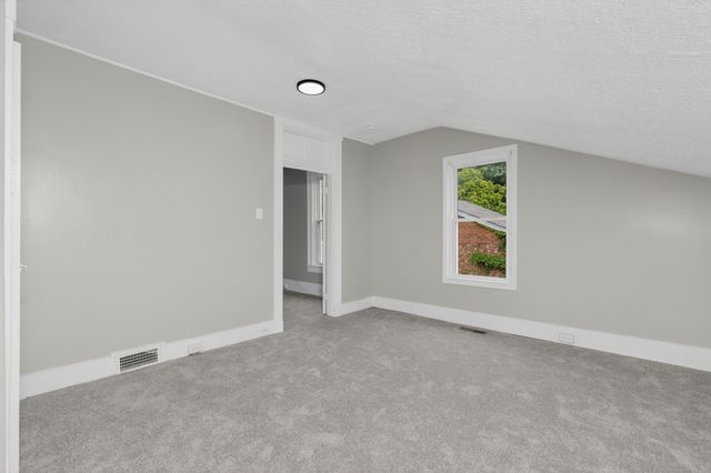 728 W 9th Street, Covington, KY 41011