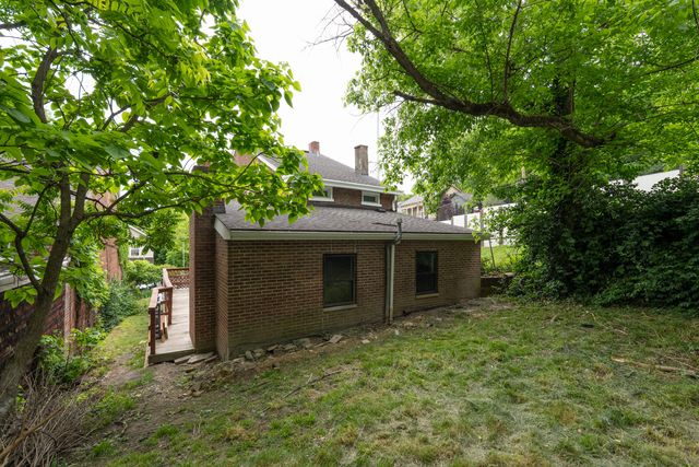 728 W 9th Street, Covington, KY 41011