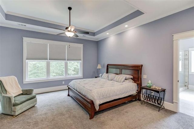 624 Skyland Drive, Hoschton, GA 30548