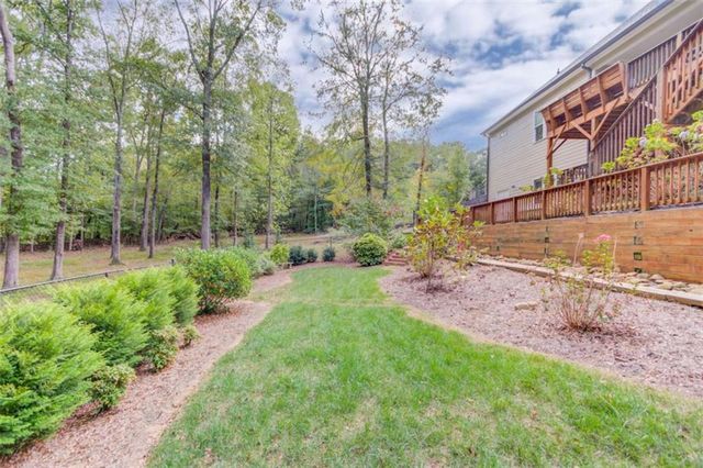 624 Skyland Drive, Hoschton, GA 30548