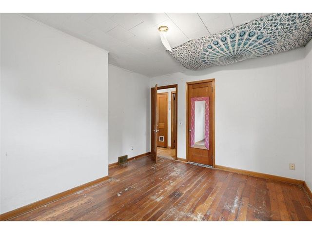 921 S Main Street, River Falls, WI 54022