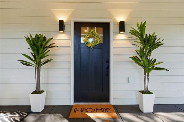 991 Joseph E Boone NW Boulevard, Atlanta, GA 30314