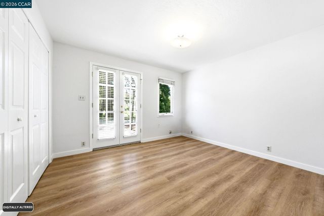 5828 Moraga Ave, Oakland, CA 94611