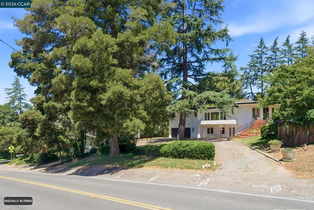 5828 Moraga Ave, Oakland, CA 94611