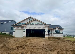 218 S Walnut Drive, Norwalk, IA 50211