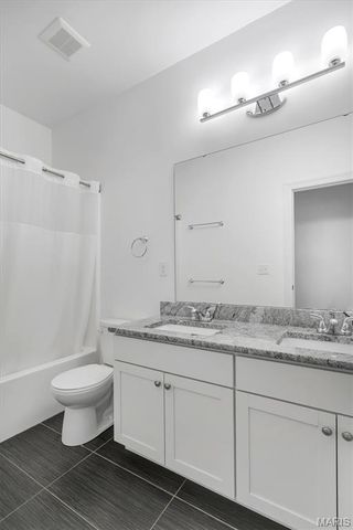 139 Wilmer Valley Drive, Wentzville, MO 63385