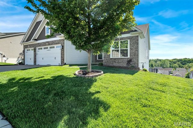 139 Wilmer Valley Drive, Wentzville, MO 63385