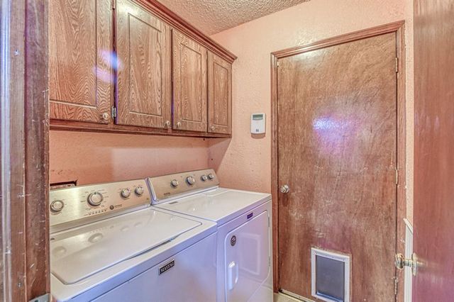 1216 NE 24th Street, Moore, OK 73160