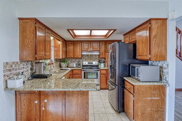 1216 NE 24th Street, Moore, OK 73160