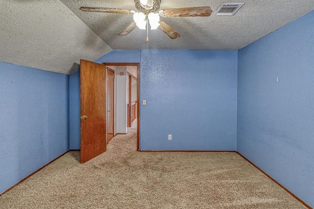 1216 NE 24th Street, Moore, OK 73160