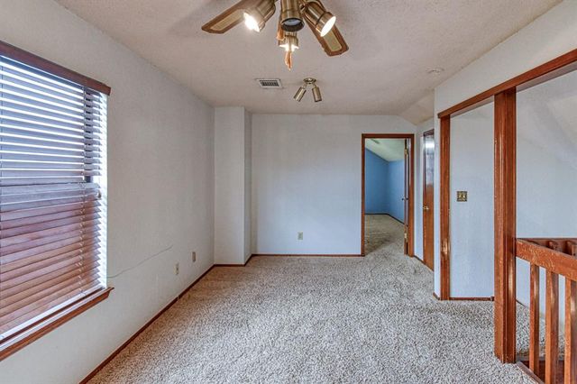 1216 NE 24th Street, Moore, OK 73160