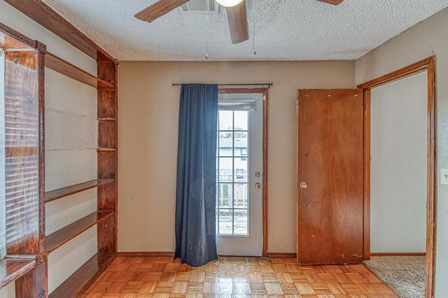 1216 NE 24th Street, Moore, OK 73160