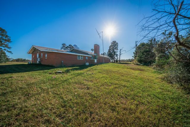 14652 S US Highway 79, Henderson, TX 75654