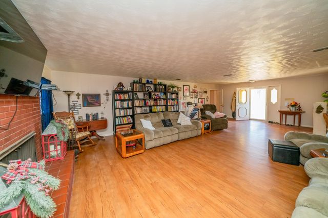 14652 S US Highway 79, Henderson, TX 75654