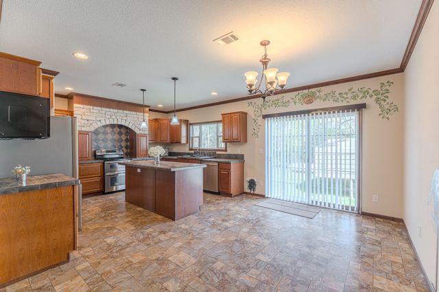 115 Canadian Drive, Trinity, TX 75862