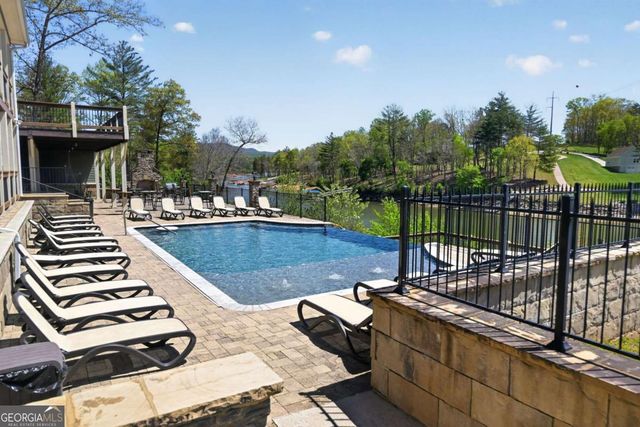 292 Highpoint Trail, Blairsville, GA 30512