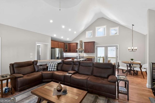 292 Highpoint Trail, Blairsville, GA 30512