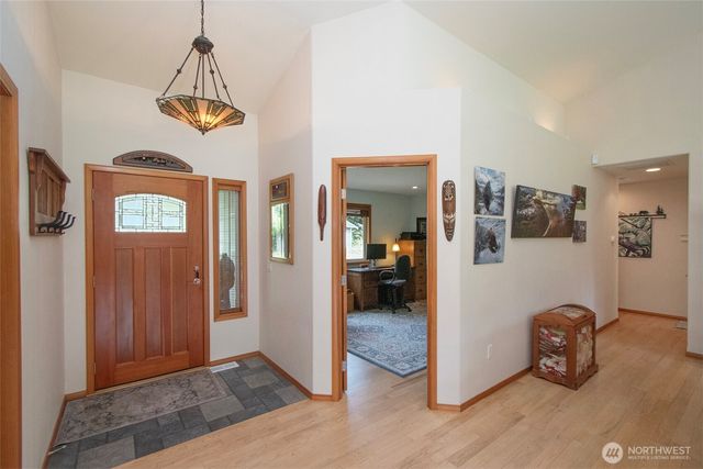 1082 Ripplebrook Drive, Port Angeles, WA 98362