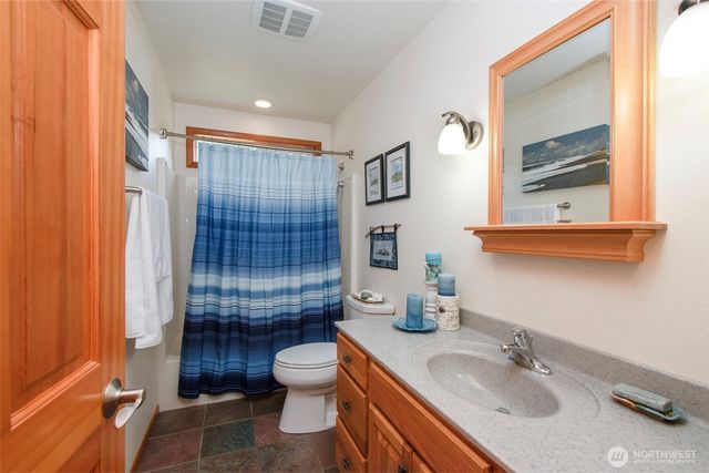 1082 Ripplebrook Drive, Port Angeles, WA 98362