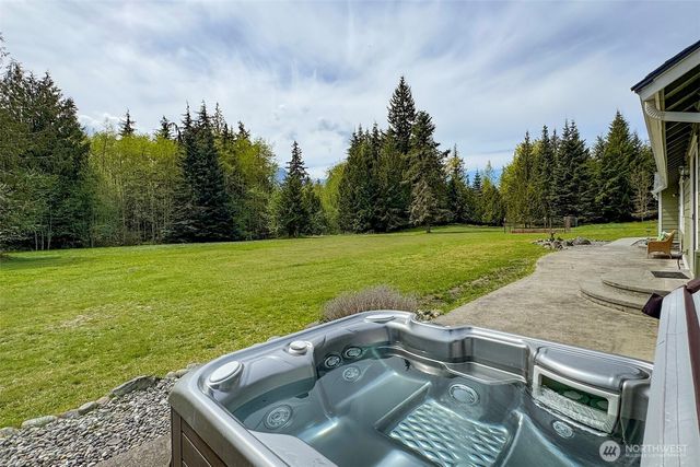 1082 Ripplebrook Drive, Port Angeles, WA 98362