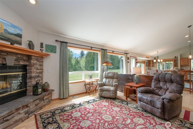 1082 Ripplebrook Drive, Port Angeles, WA 98362