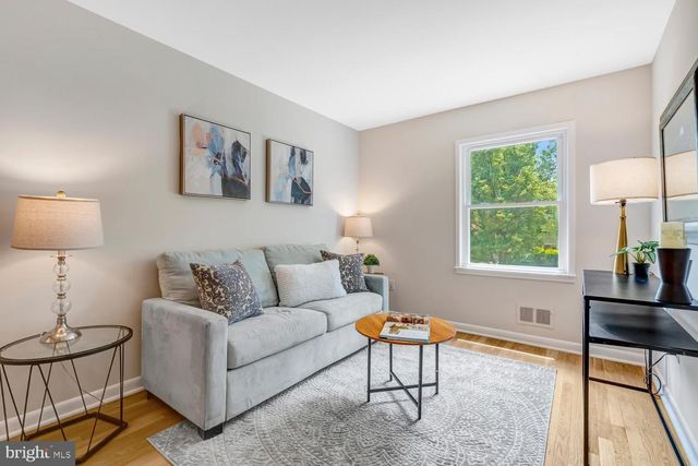5125 TRAILWAY DR, Rockville, MD 20853