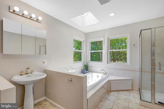 5125 TRAILWAY DR, Rockville, MD 20853
