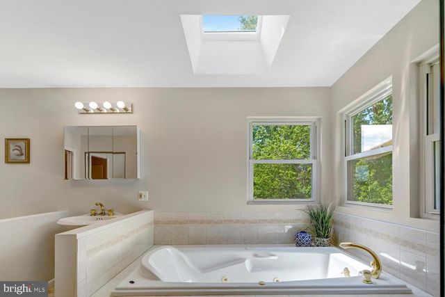 5125 TRAILWAY DR, Rockville, MD 20853