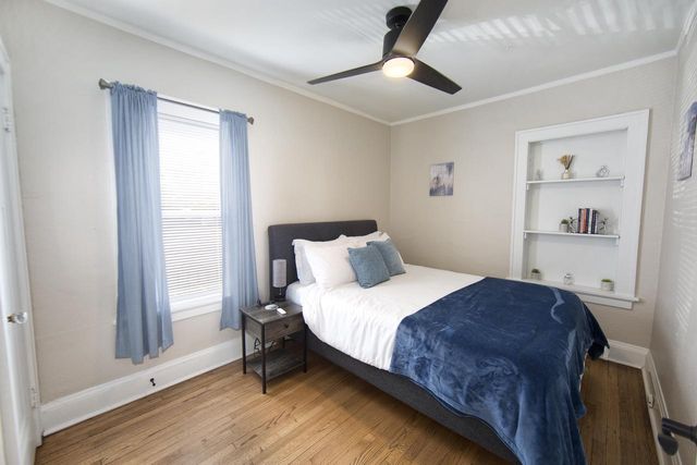 122 E Norwich STREET, Milwaukee, WI 53207