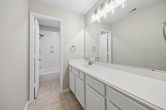 16119 Fleethaven Lane Lane, Houston, TX 77084