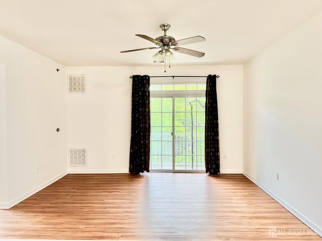3033 Edward Stec Boulevard, Edison, NJ 08837