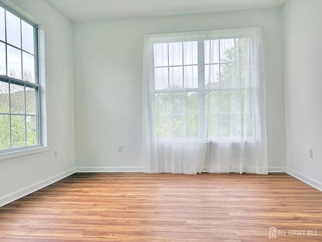 3033 Edward Stec Boulevard, Edison, NJ 08837
