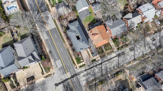 7489 Washington Avenue, University City, MO 63130