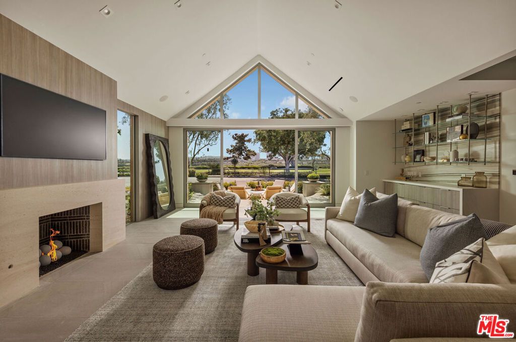 1399 Galaxy Drive, Newport Beach, CA 92660 — photo 2
