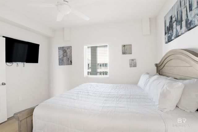 903 W Beach Boulevard 405, Gulf Shores, AL 36542