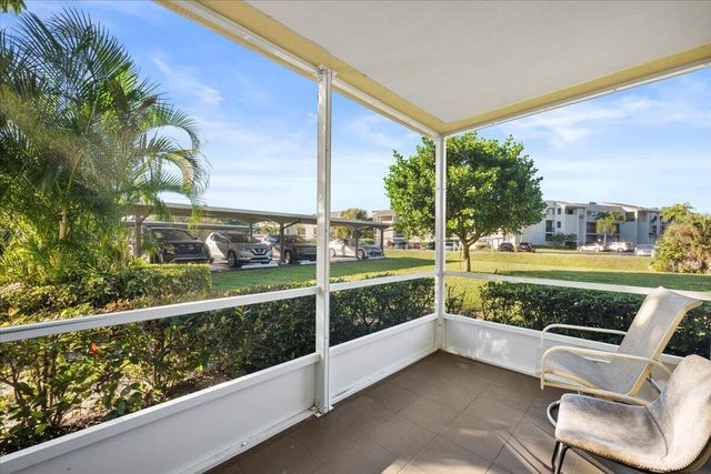 5500 Tamberlane Circle Apt 105, Palm Beach Gardens, FL 33418
