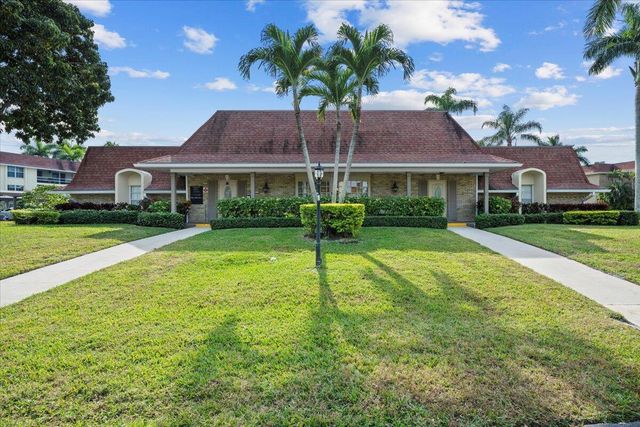 5500 Tamberlane Circle Apt 105, Palm Beach Gardens, FL 33418