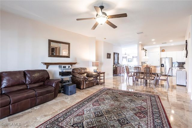 3033 Lake Manatee CT, Cape Coral, FL 33909