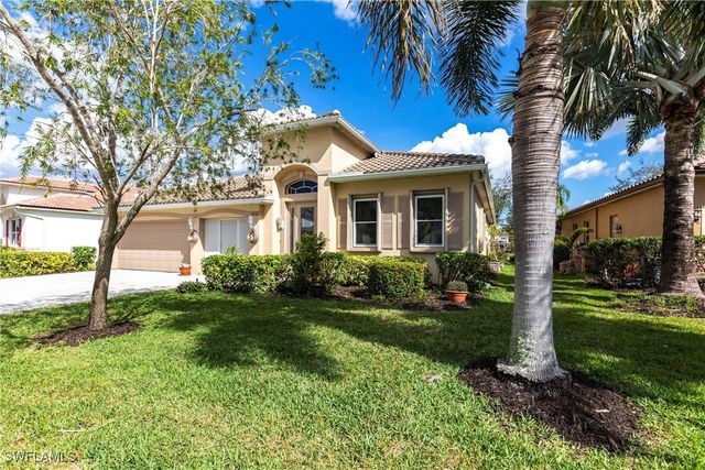 3033 Lake Manatee CT, Cape Coral, FL 33909