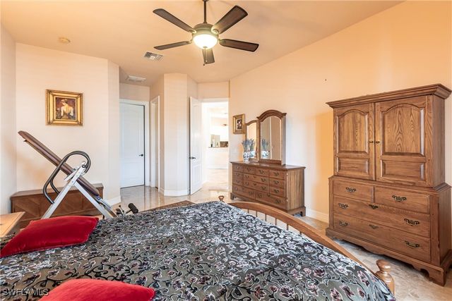 3033 Lake Manatee CT, Cape Coral, FL 33909